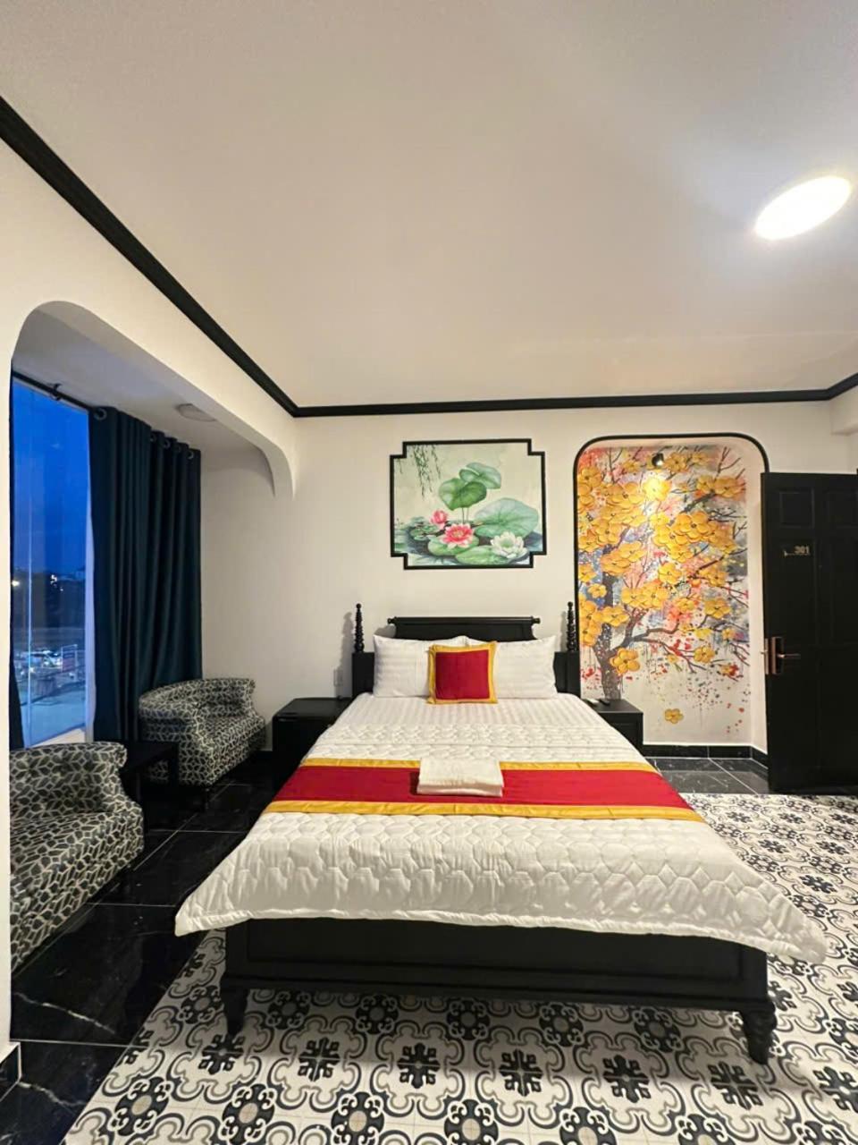 Hotel Phu Gia 113 Ntt Ho Chi Minh City